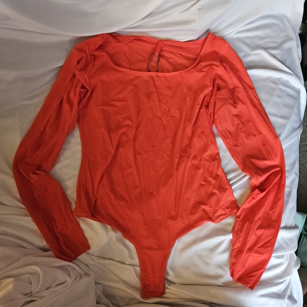 SKIMS Long Sleeve Thong Bodsuit Red New With Tags